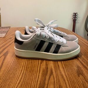 Adidas Campus Sneakers in off White and Black